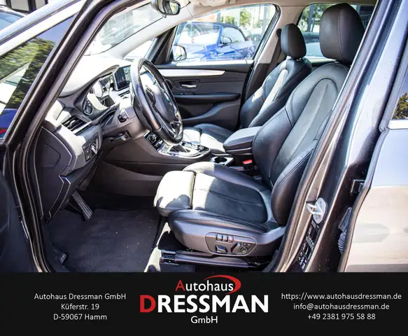 BMW 2 Series view 9
