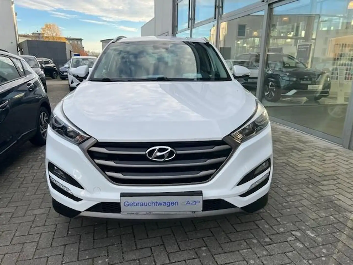 Hyundai TUCSON 1.6 T-GDI Intro Edition.Navi.Kamera.LM-Allwetter Blanc - 2