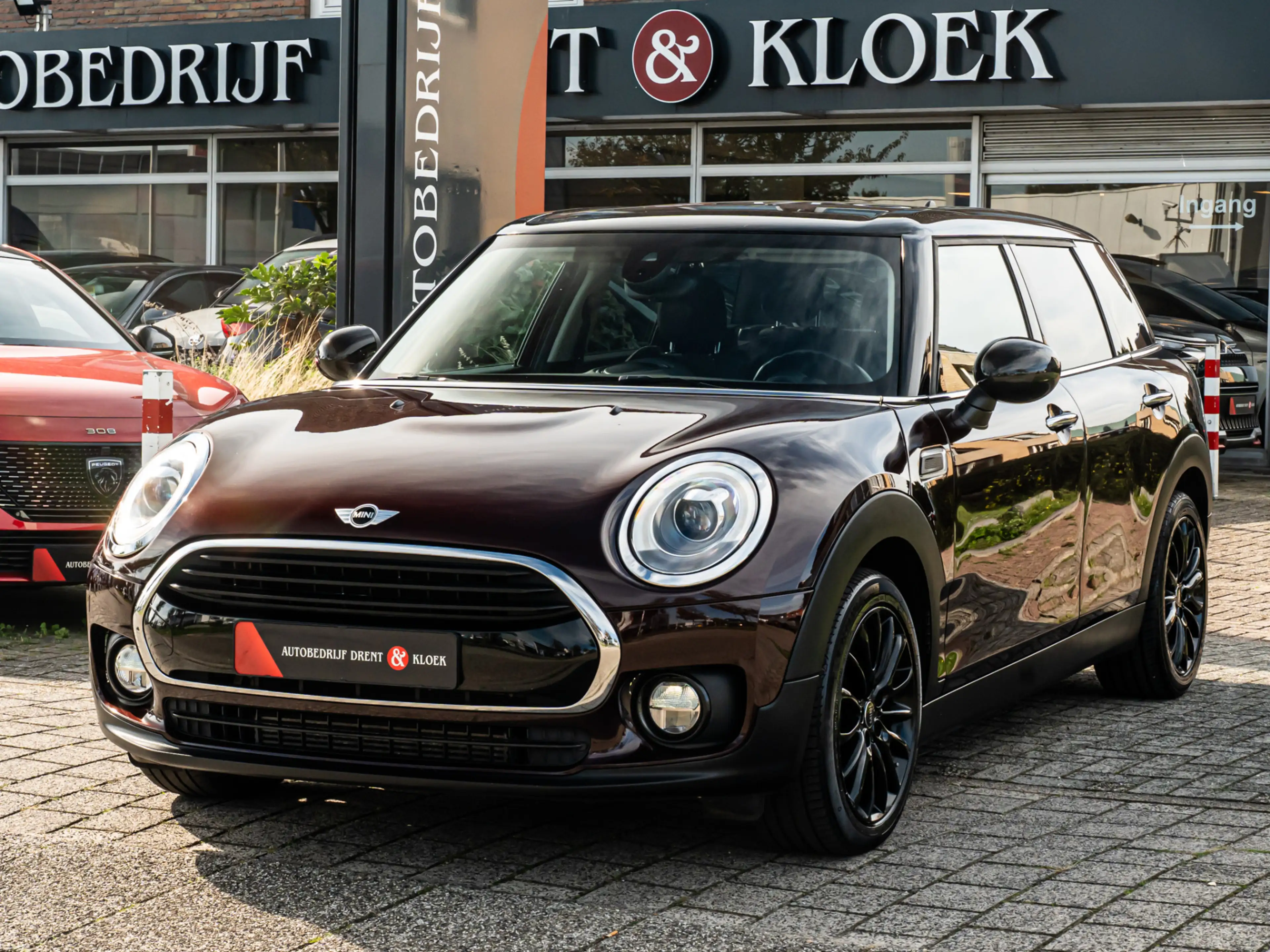 MINI Cooper Clubman 1.5 Chili Serious Business 17 INCH STOELVERW LED C — photo 18