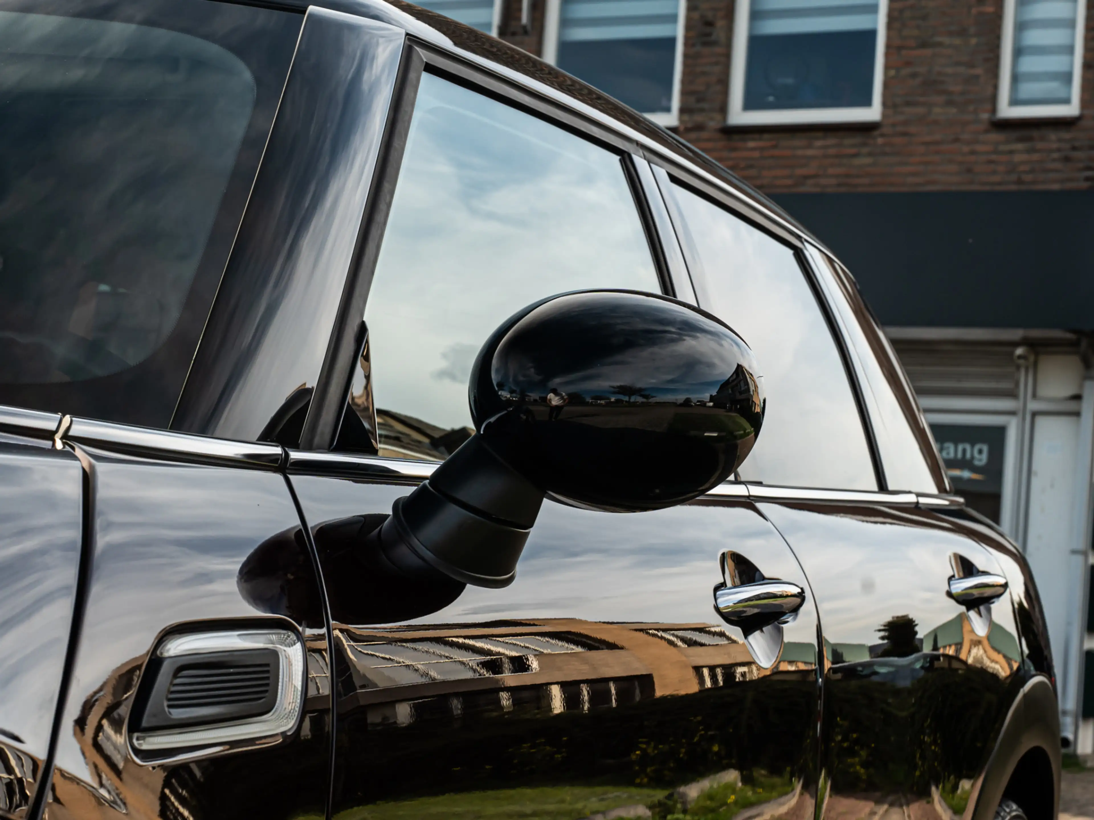 MINI Cooper Clubman 1.5 Chili Serious Business 17 INCH STOELVERW LED C — photo 24