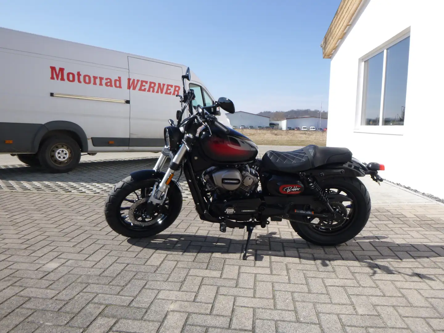 Hyosung GV 125 GV  125 S Aquila EVO ABS Rot - 1