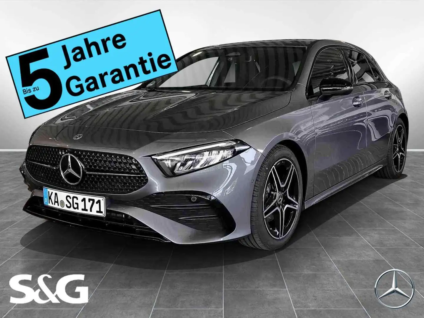 Mercedes-Benz A 200 Kompaktlim. AMG MBUX+LED+AHK+RüKam+Distron Grau - 1