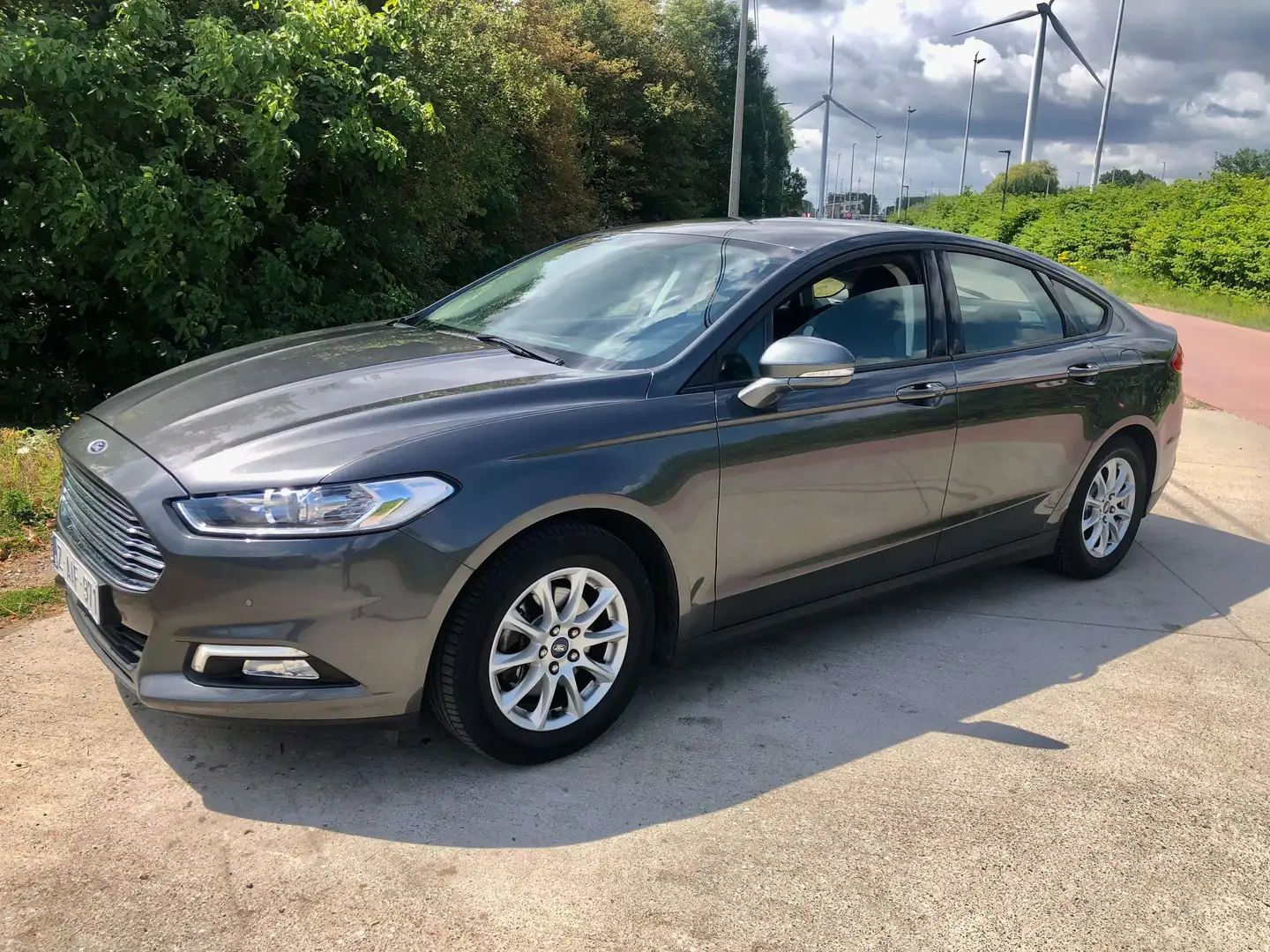 Ford Mondeo Mondeo 1.5 EcoBoost Business Class  88519 km Gris - 1