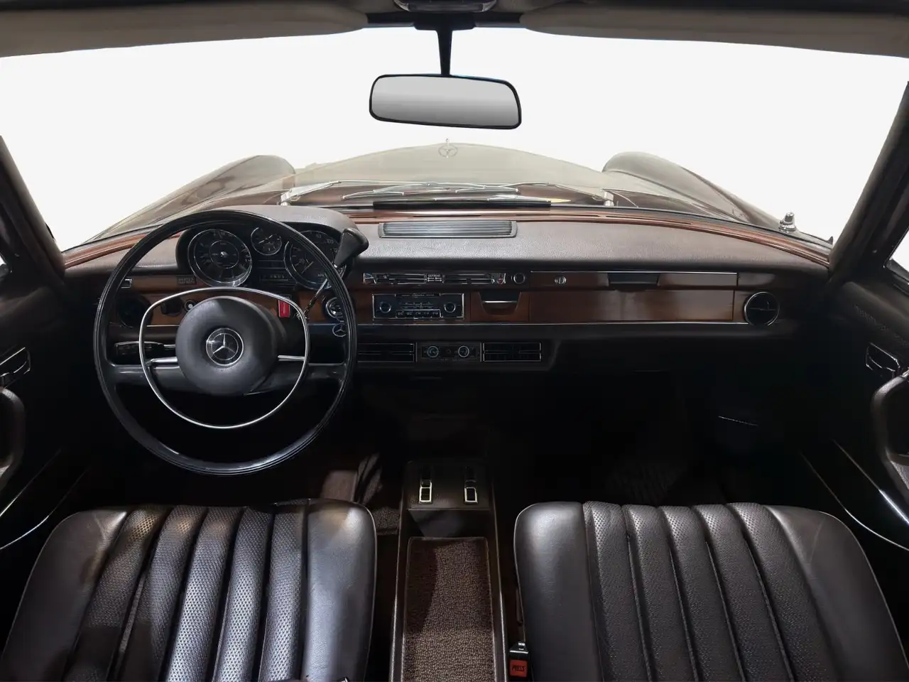 Mercedes-Benz 280 SE 4.5 W108 V8°KLASSIKER°RESTAURIERT°LEDER°, foto 7