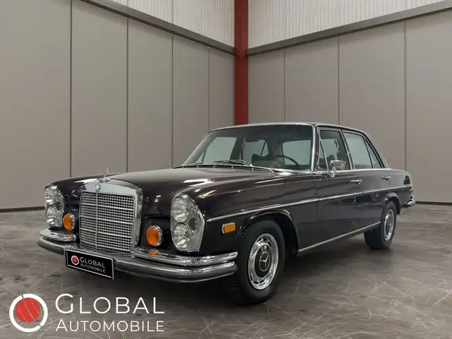 Mercedes-Benz 280 SE 4.5 W108 V8°KLASSIKER°RESTAURIERT°LEDER°