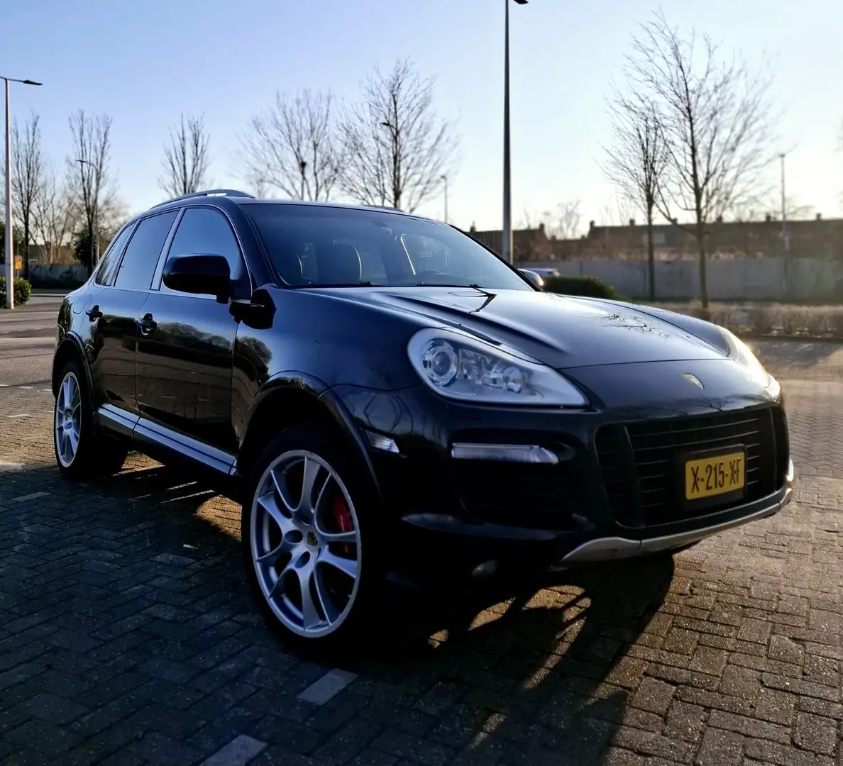 Porsche Cayenne 4.8 Zwart - 2