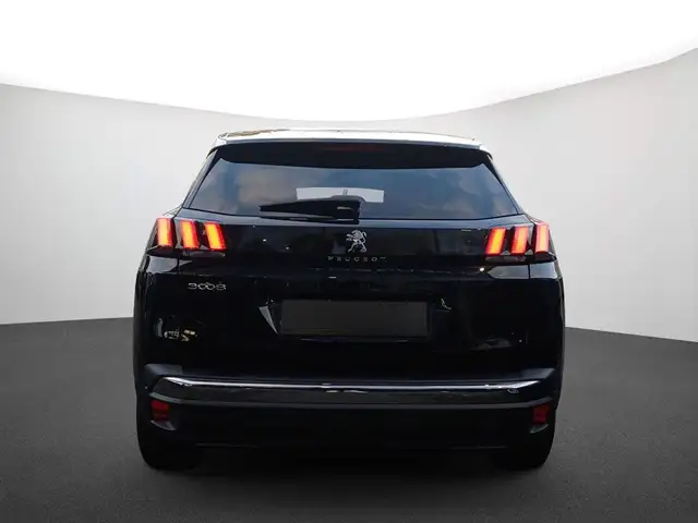 Peugeot 3008 view 4