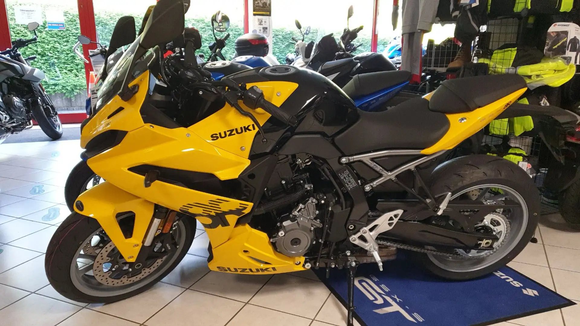 Suzuki GSX 8R Der Testsieger - 1