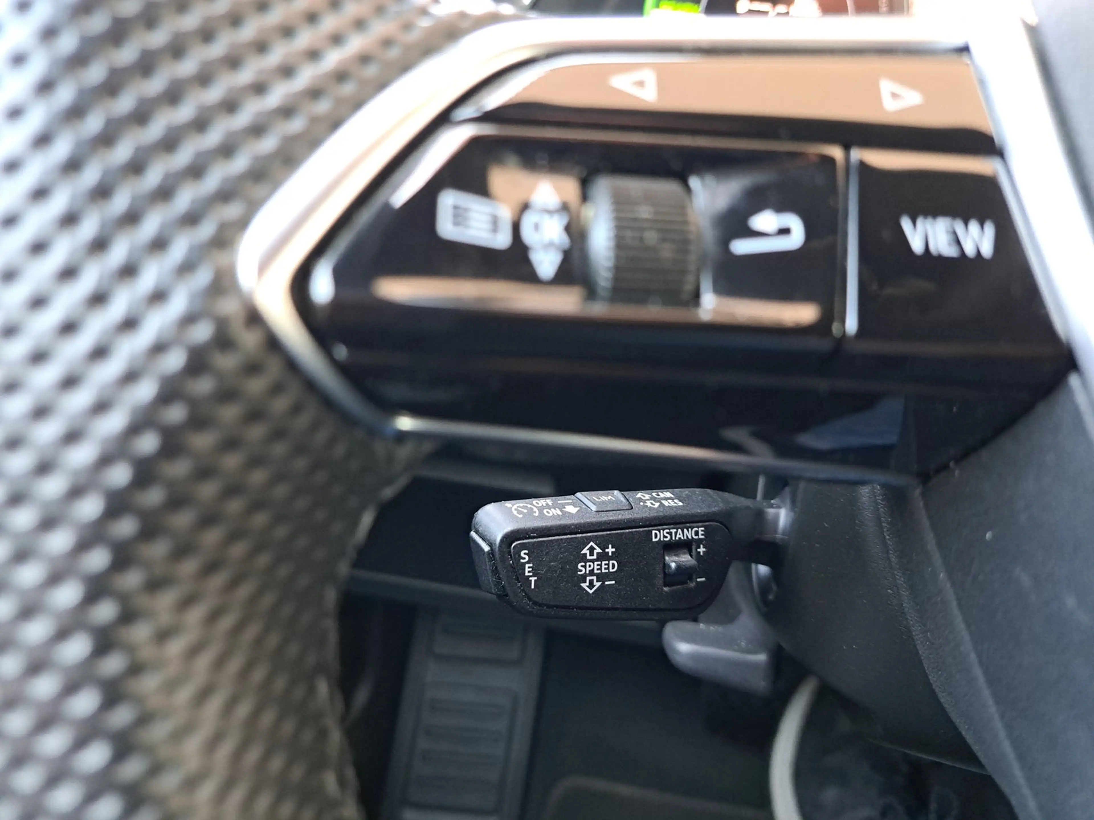 Audi e-tron 55 300 kW S line — photo 14