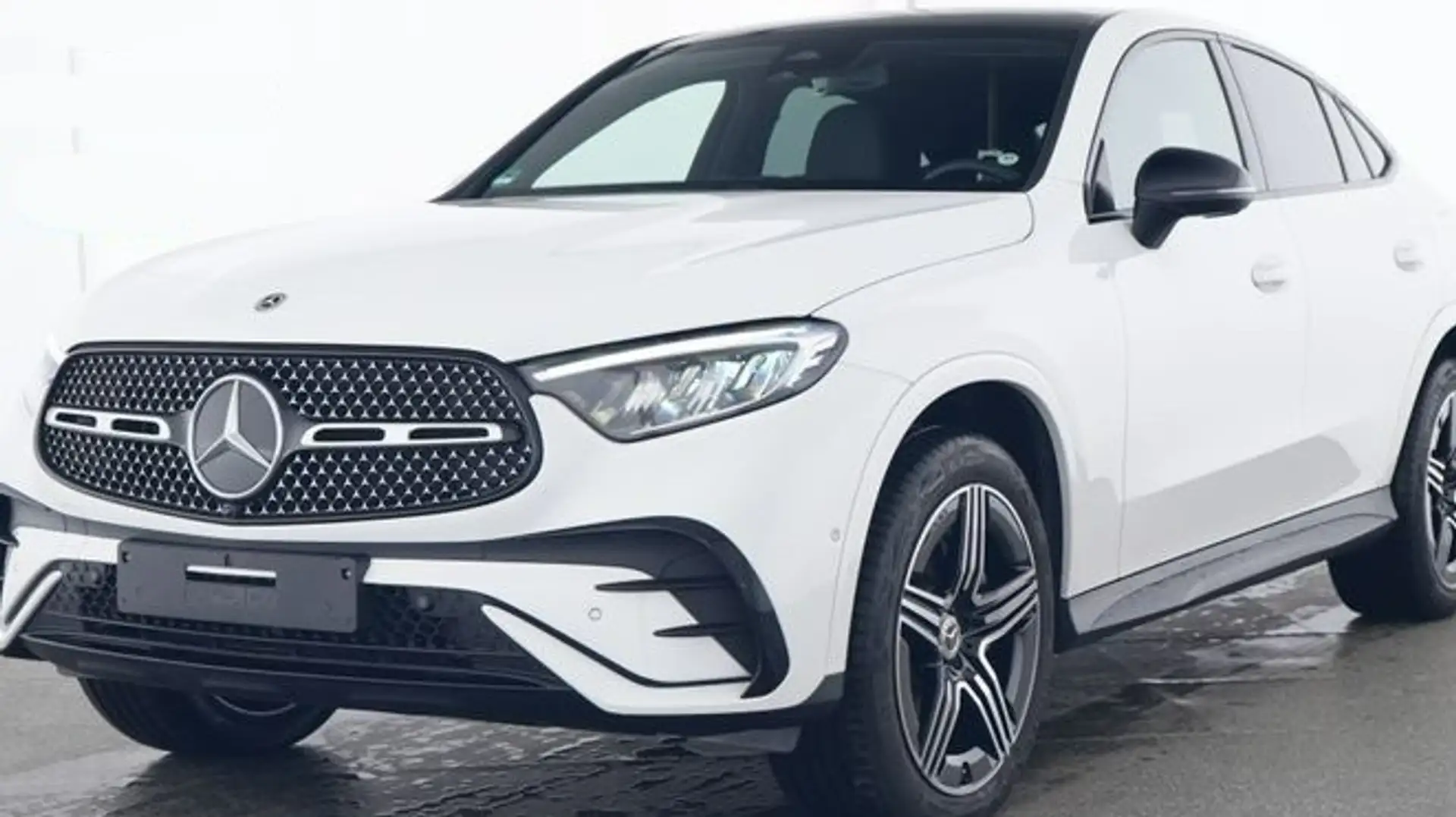 Mercedes-Benz GLC 300 Coupé 300e 4Matic Blanc - 1