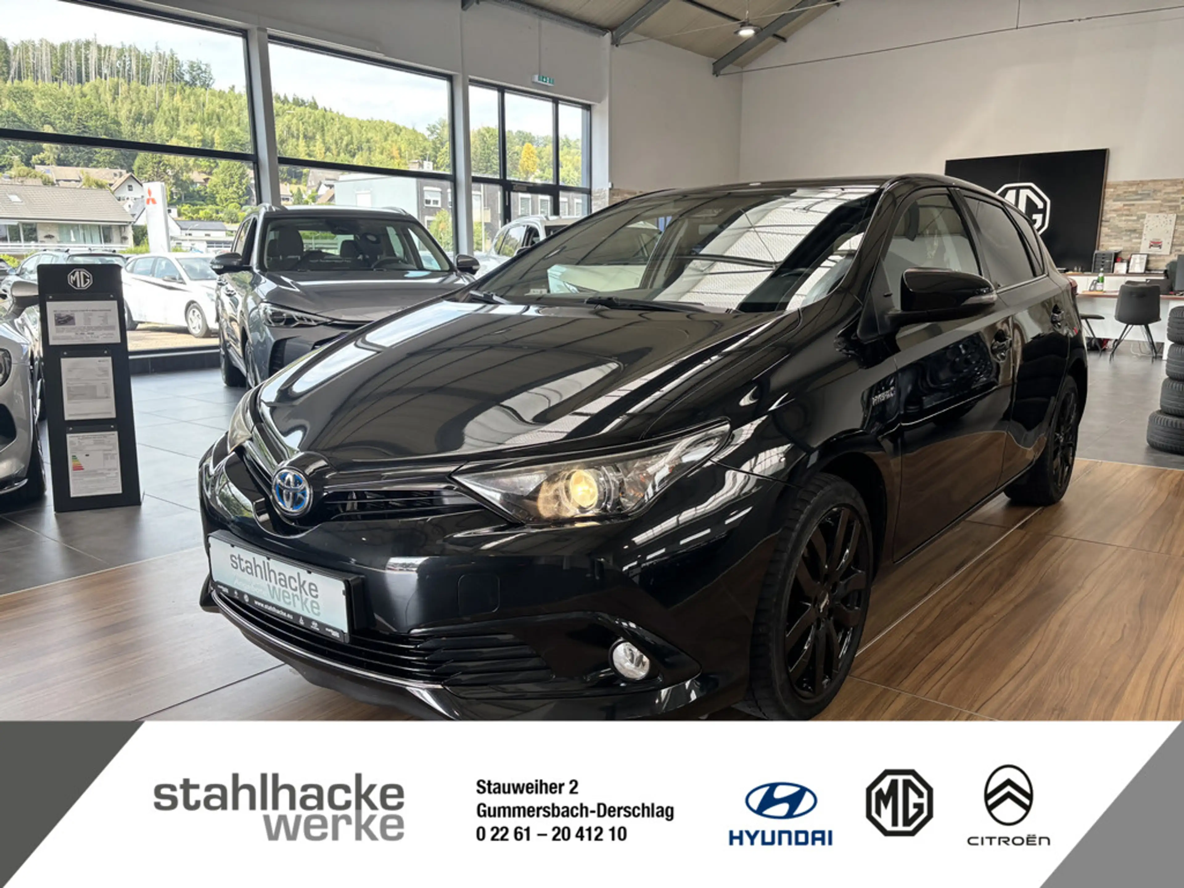 Toyota Auris 1.8 Hybrid Team D SHZ KAMERA FACEL.