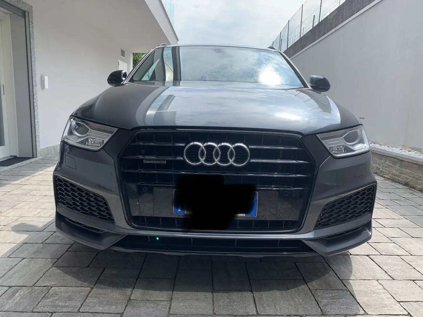 Audi Q3 2.0 tdi Sport 4Edition quattro 150cv s-tronic Grigio - 2