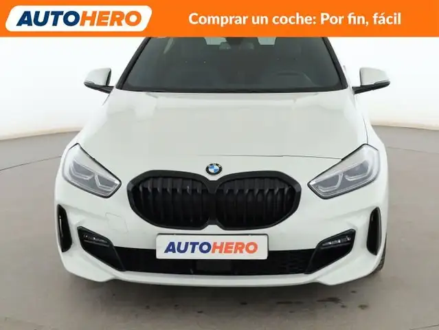 BMW 1 Series view 9