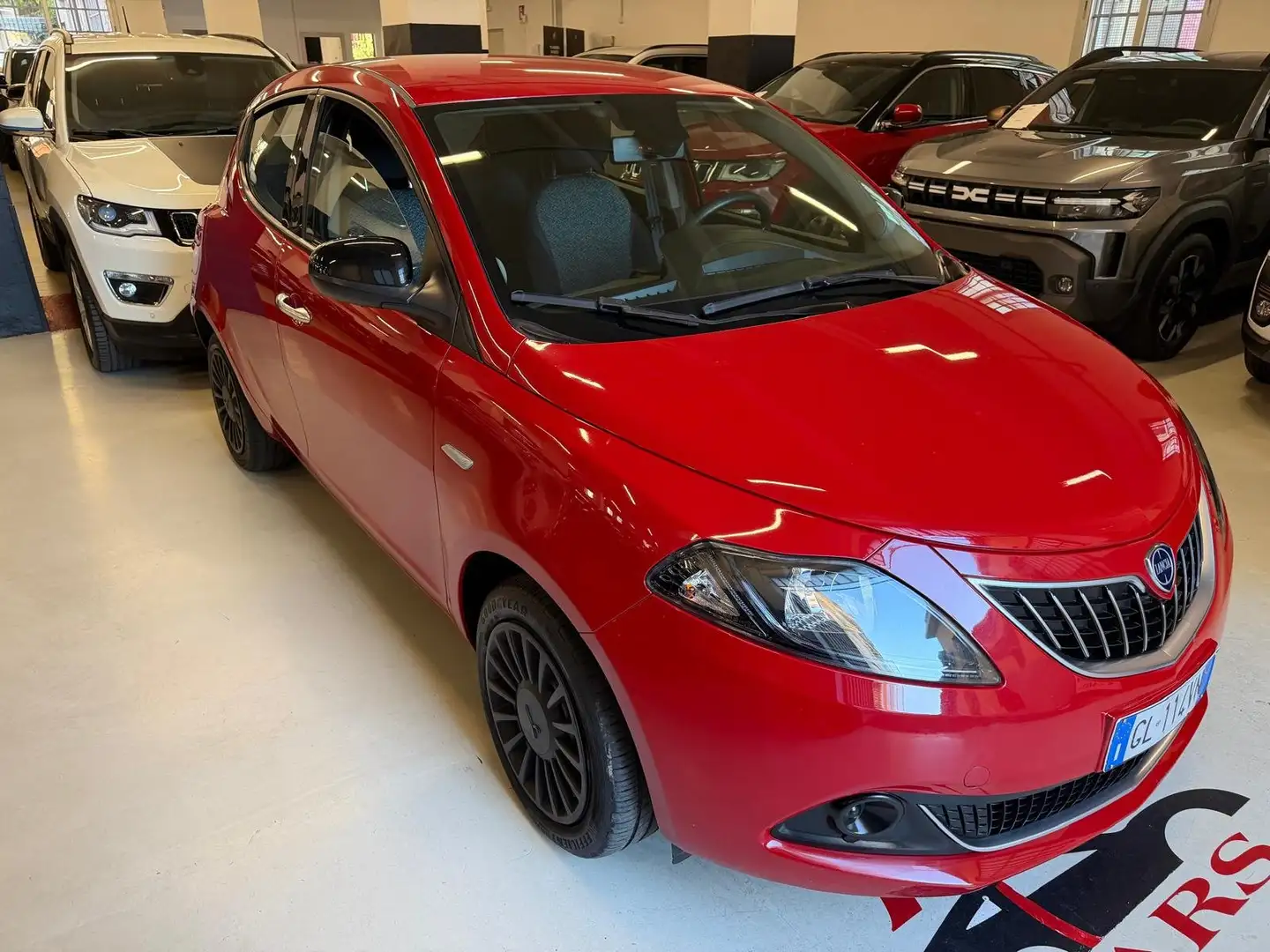 Lancia Ypsilon Ypsilon III 2021 1.0 firefly hybrid Gold s Rot - 2