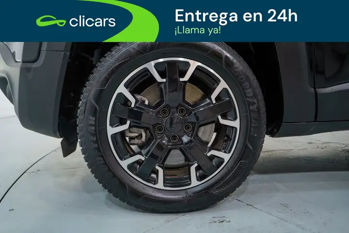 Jeep Renegade 2024, foto 11