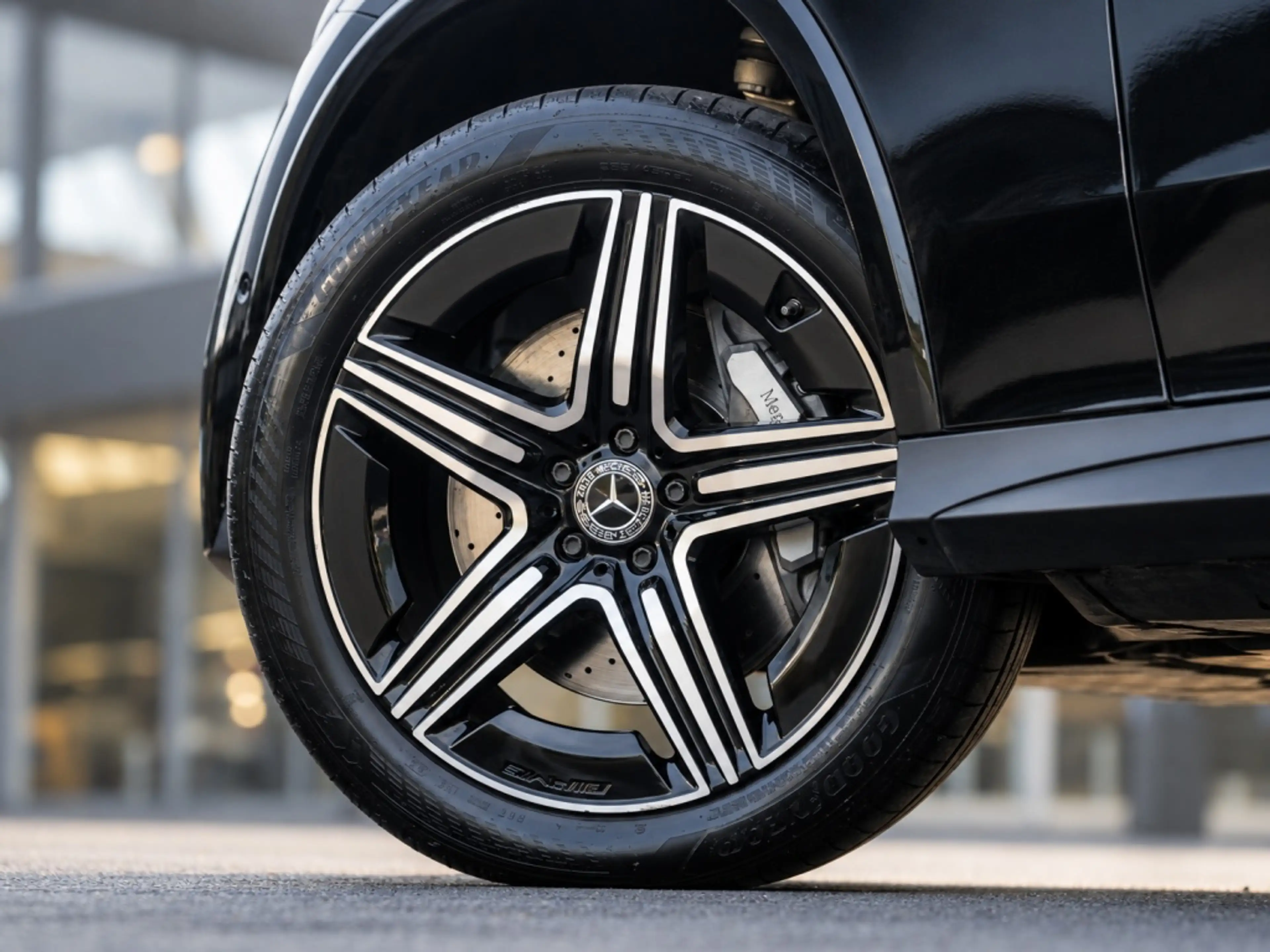 Mercedes-Benz GLC 300 GLC 300e 4MATIC AMG Line | Trekhaak | Winterpakket — photo 15
