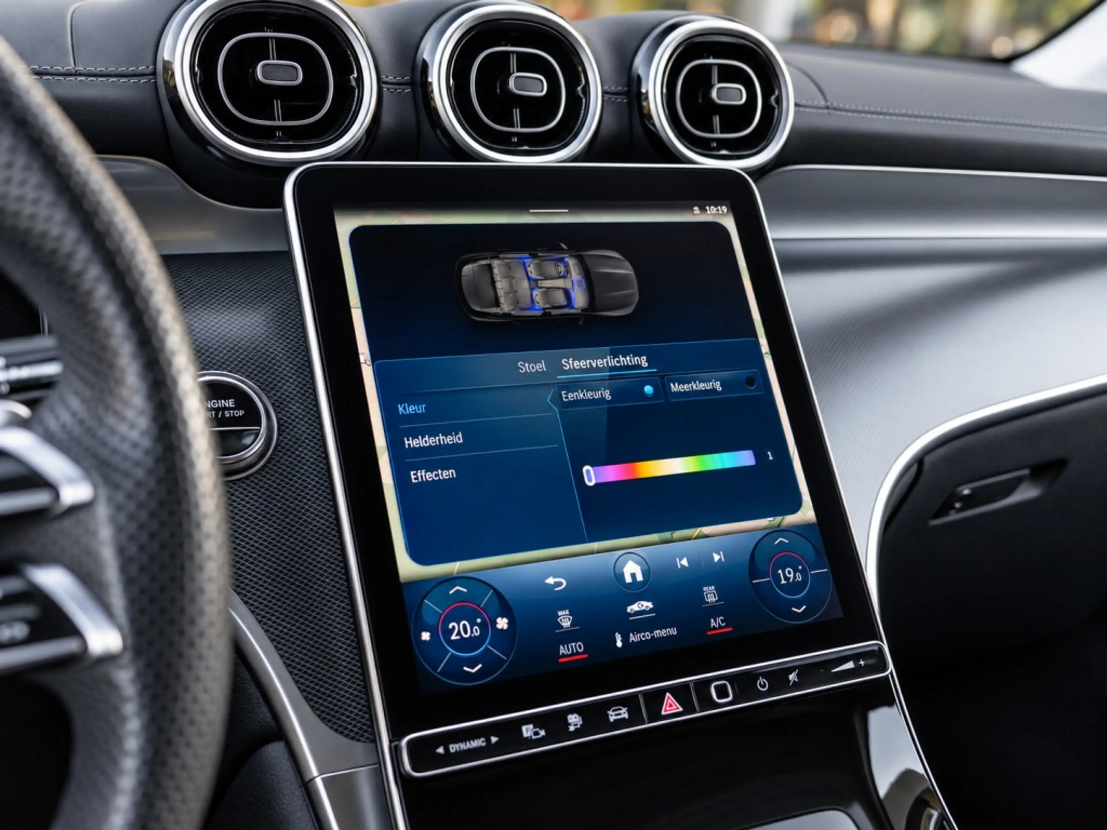 Mercedes-Benz GLC 300 GLC 300e 4MATIC AMG Line | Trekhaak | Winterpakket — photo 11