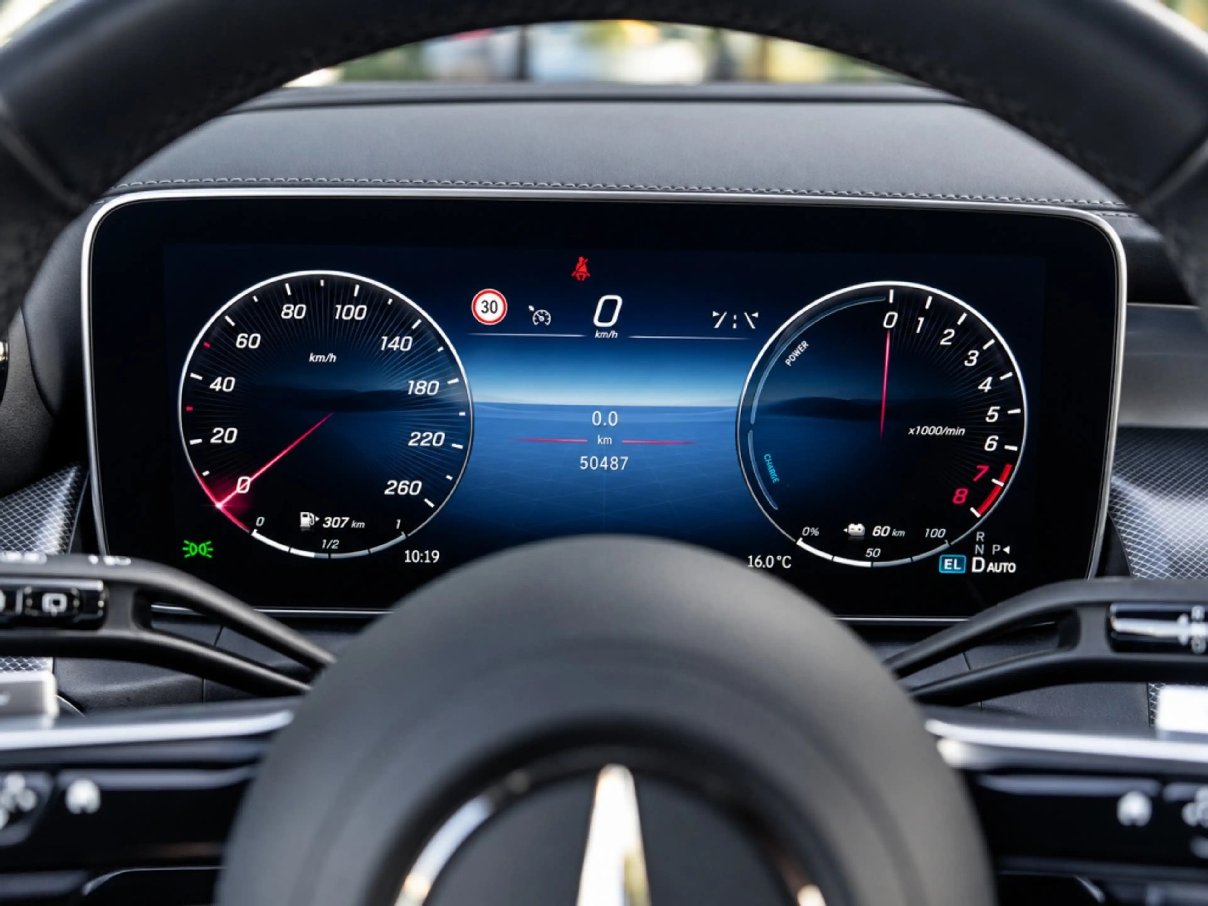 Mercedes-Benz GLC 300 GLC 300e 4MATIC AMG Line | Trekhaak | Winterpakket — photo 7