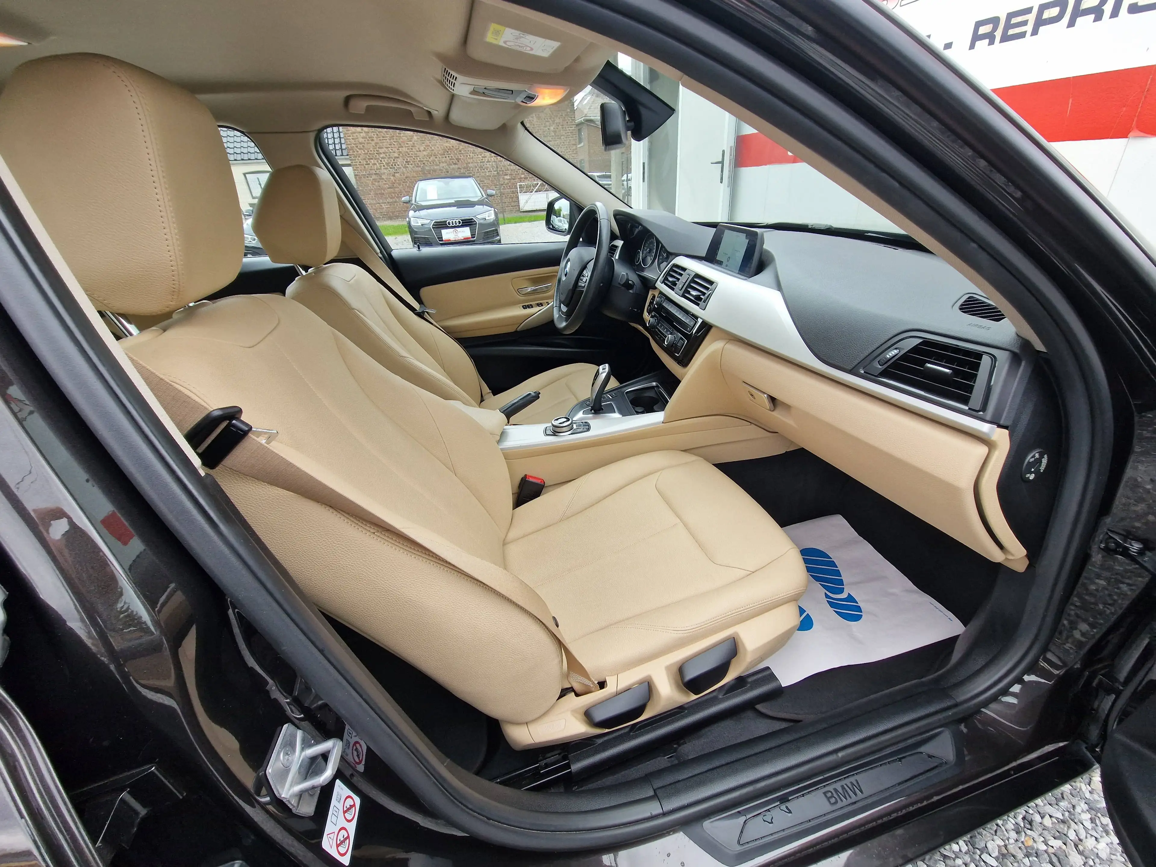 BMW 316 dAS 116CH Touring FACELIFT*CARNET*FULL LED*GPS*CUIR*PDC — photo 11
