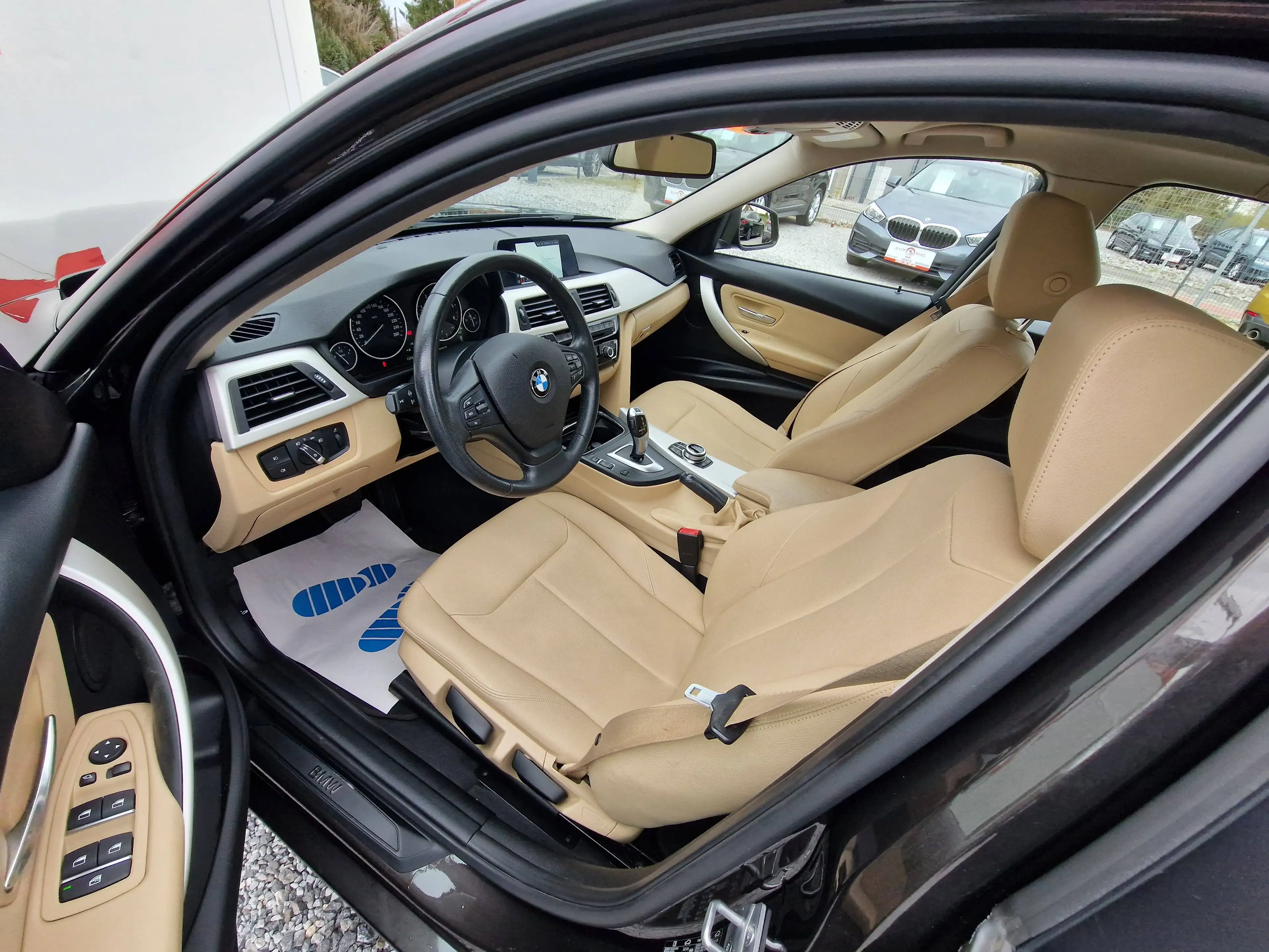 BMW 316 dAS 116CH Touring FACELIFT*CARNET*FULL LED*GPS*CUIR*PDC — photo 5