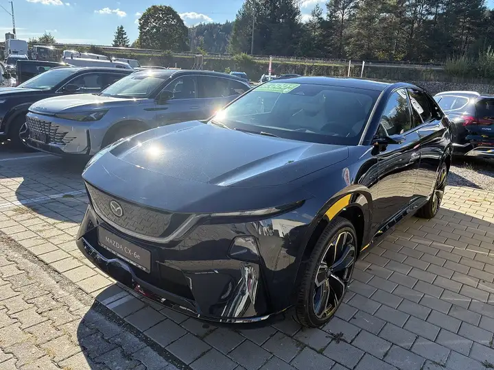 Mazda CX-6e EV 190 KW Takumi Plus