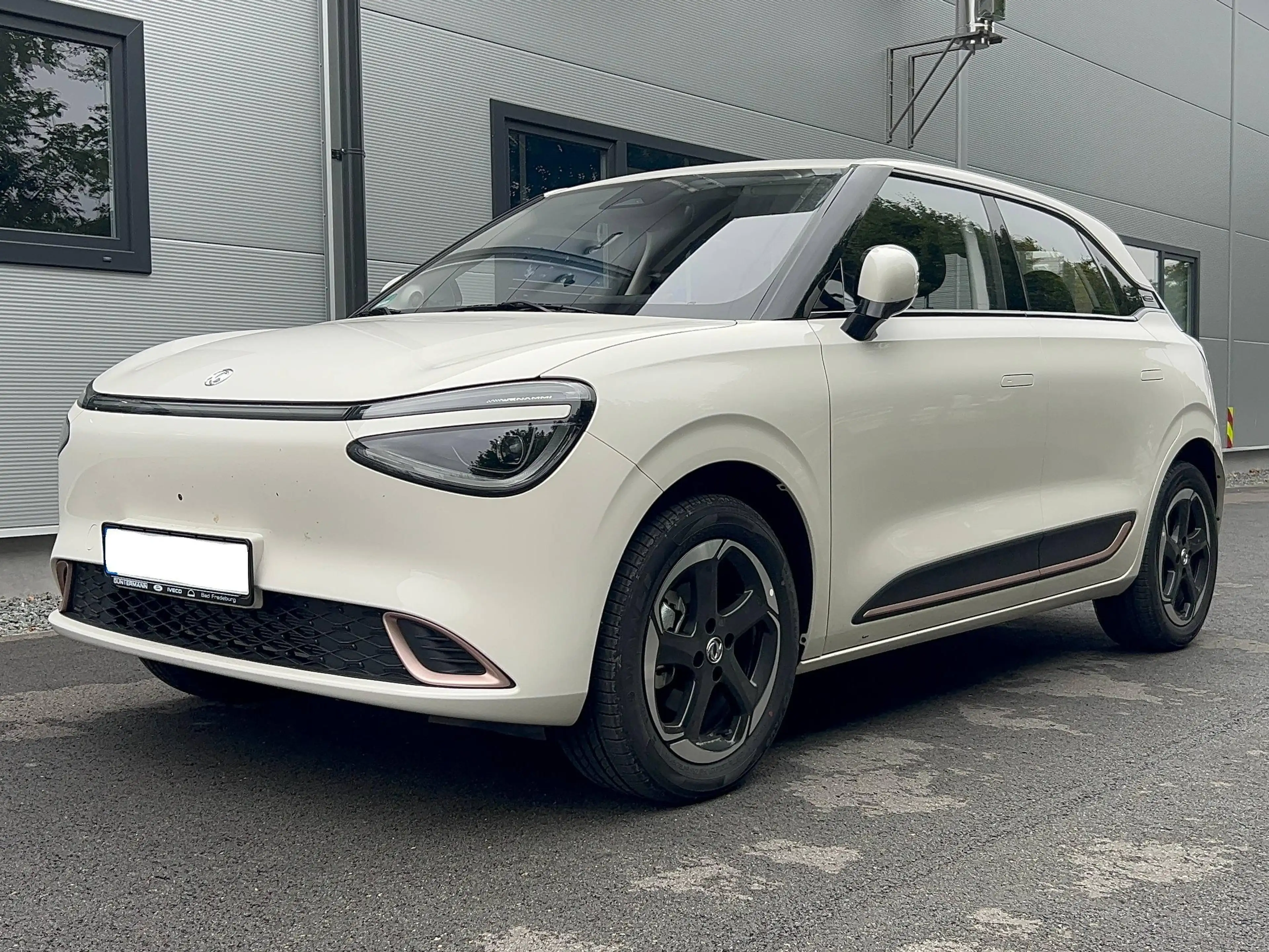Dongfeng Box E3 Fließheck - 42,3KwH - LED, Lederaus.,KeyFree,AppleCar Play/Android Auto