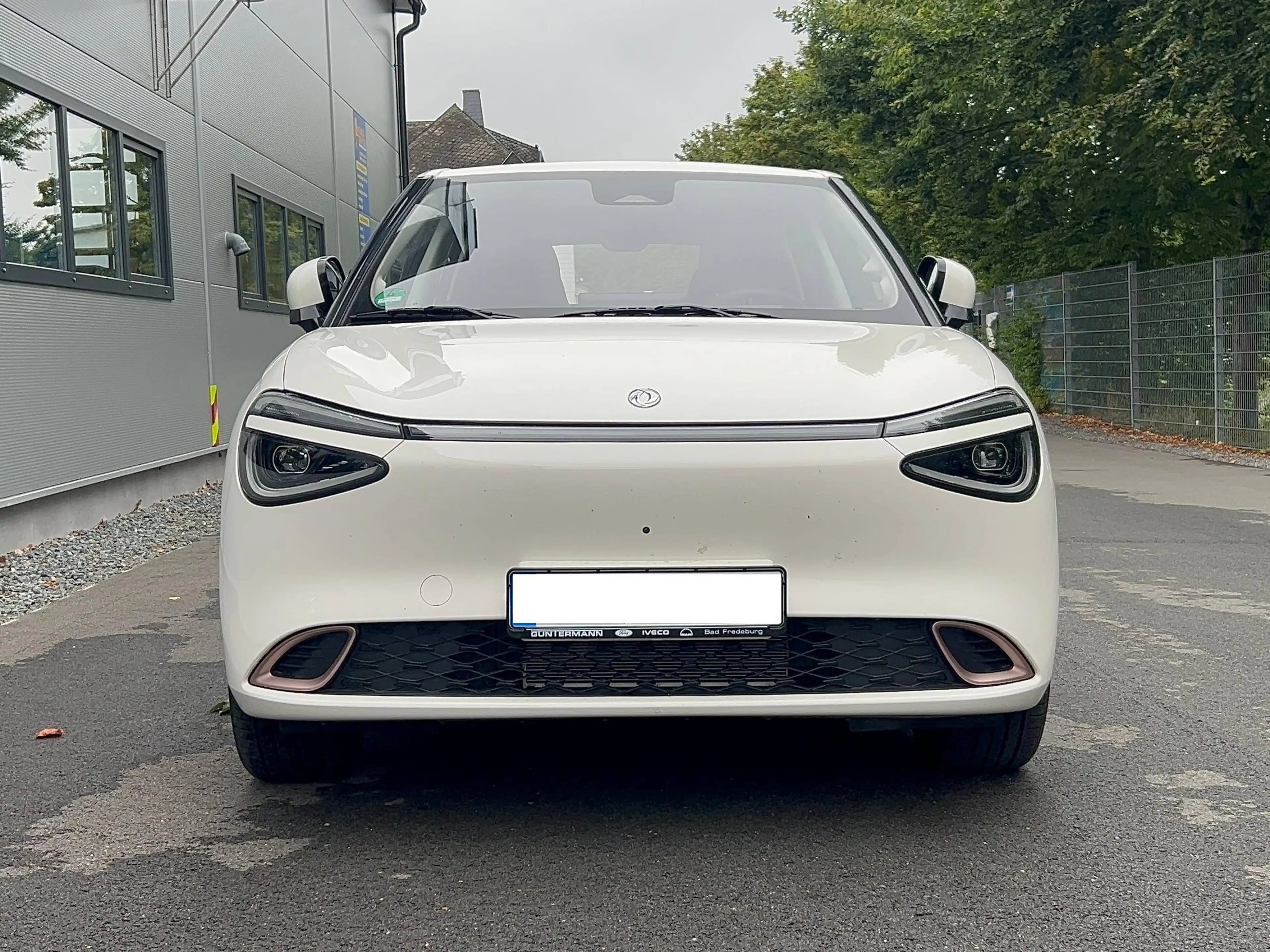 Dongfeng Box E3 Fließheck - 42,3KwH - LED, Lederaus.,KeyFree,AppleCar Play/Android Auto — photo 9