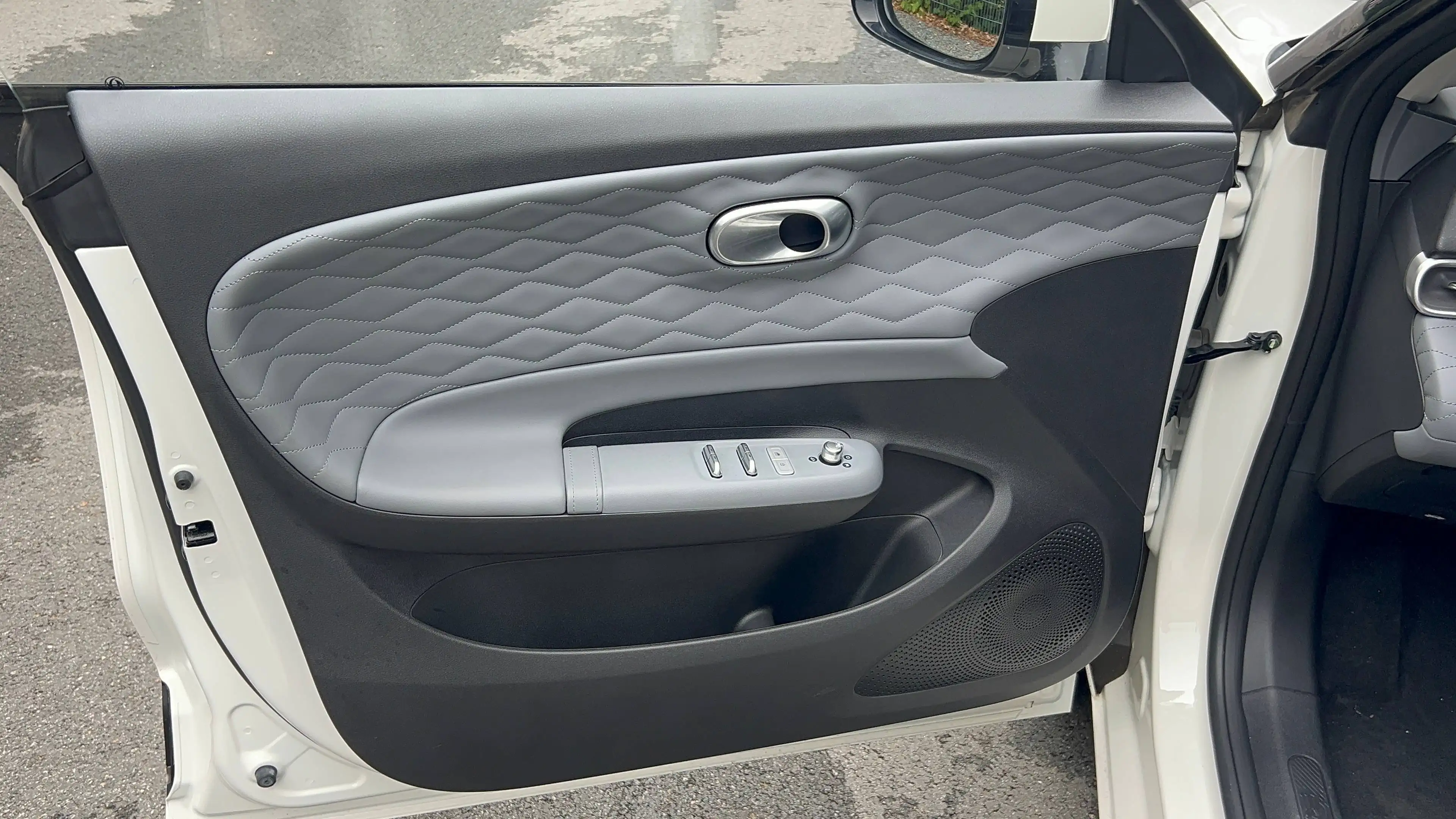 Dongfeng Box E3 Fließheck - 42,3KwH - LED, Lederaus.,KeyFree,AppleCar Play/Android Auto — photo 15