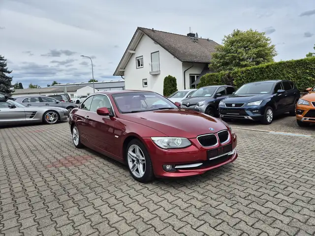 BMW 320 320i Cabrio Leder, Klima, Kamera, Carplay, Sitzhei