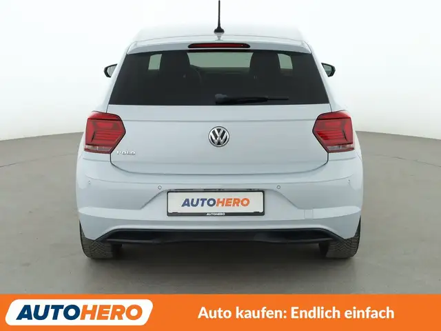 Volkswagen Polo view 5
