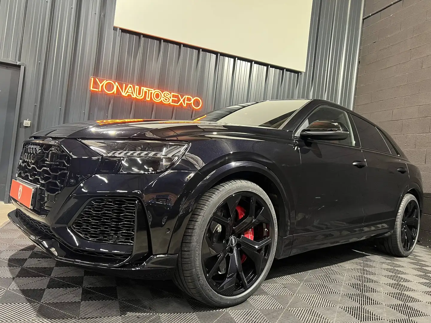 Audi RS Q8 4.0 V8 BiTFSI 600ch quattro Tiptronic 8 Schwarz - 1