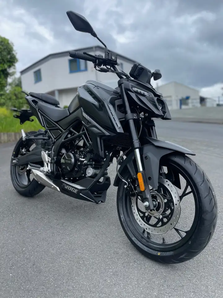 Voge R125