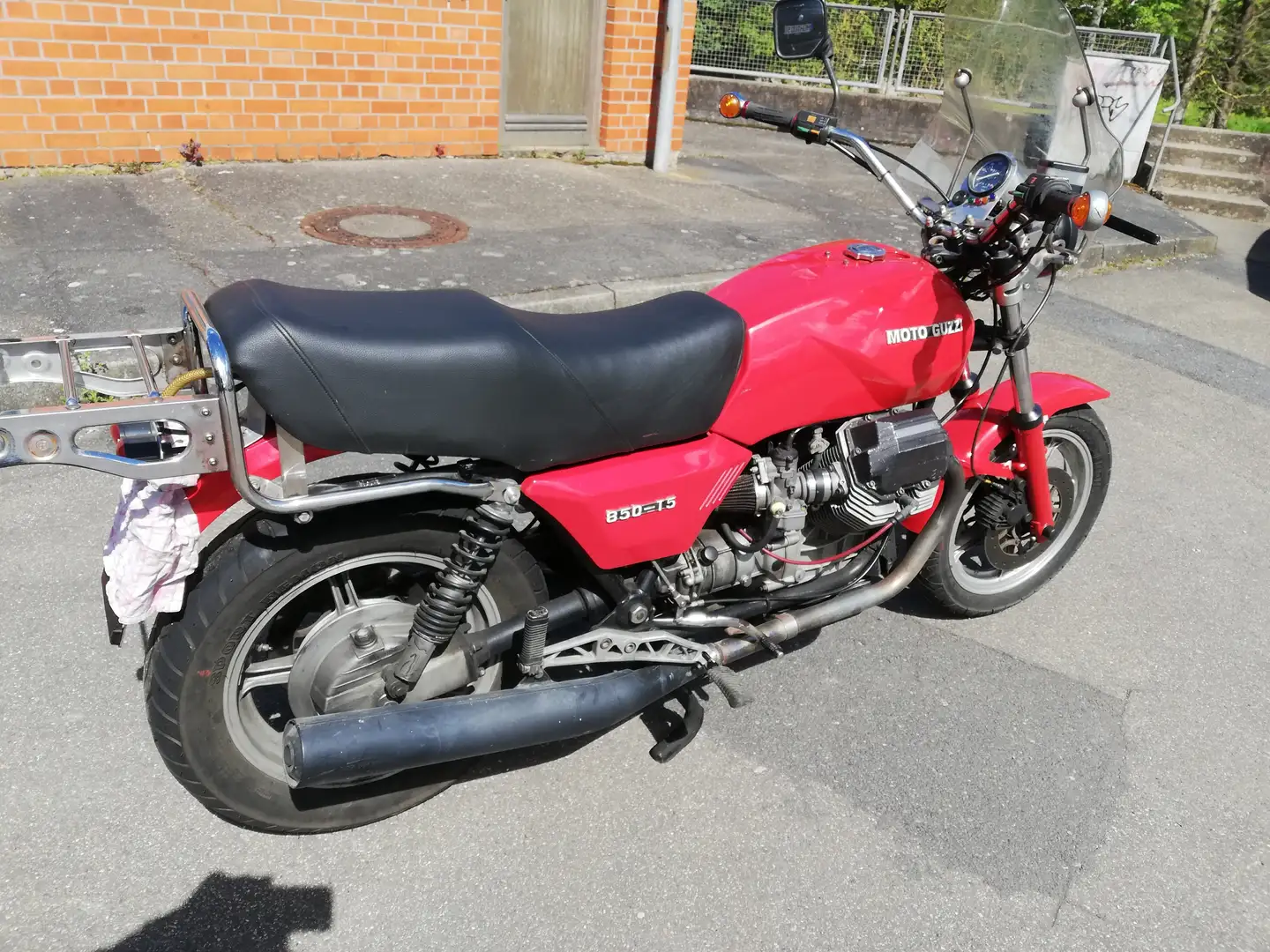 Moto Guzzi 850 T T 5 Rojo - 1