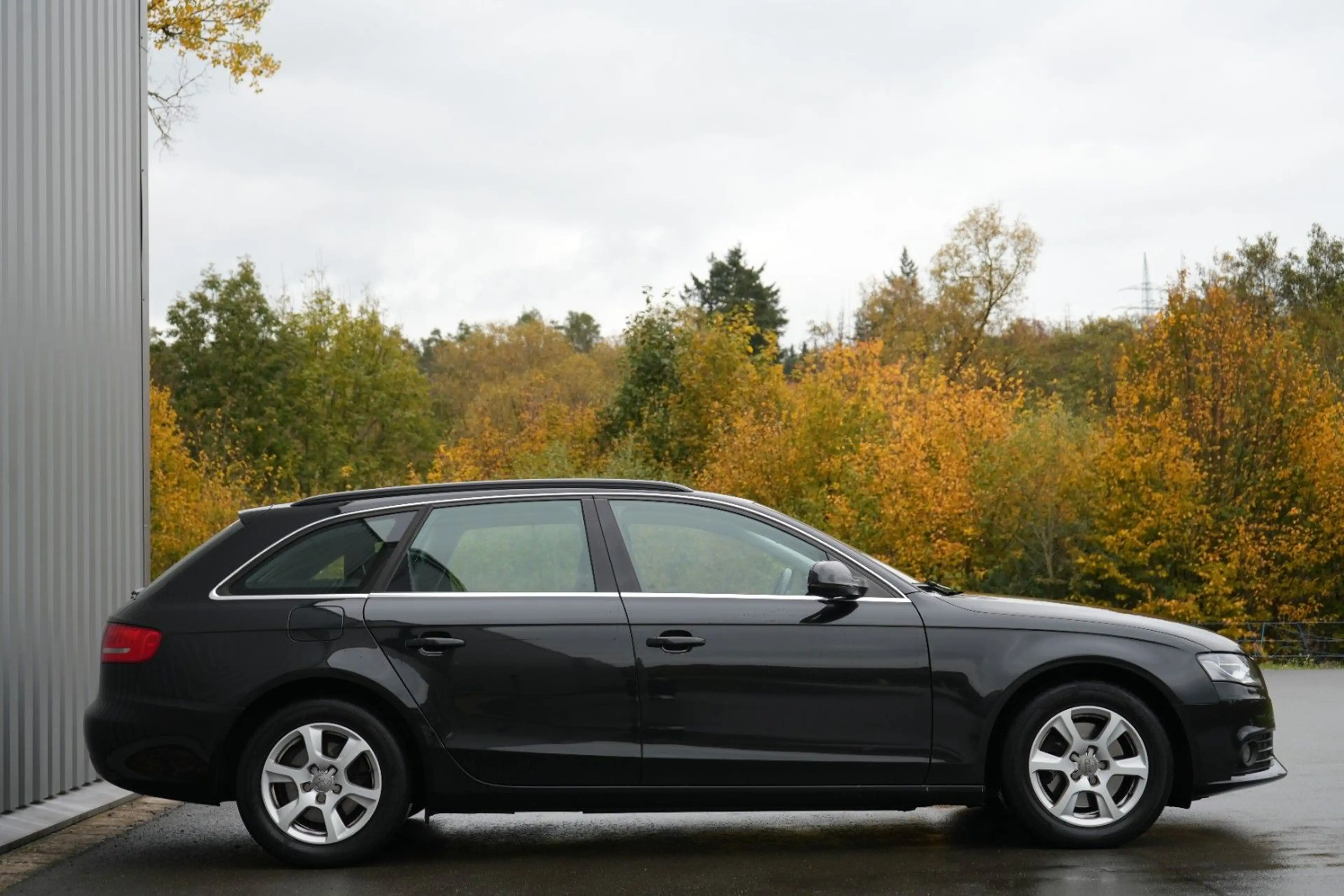Audi A4 1.8 TFSI Automatik/Scheckheft/Bi-Xenon/AHK — photo 8