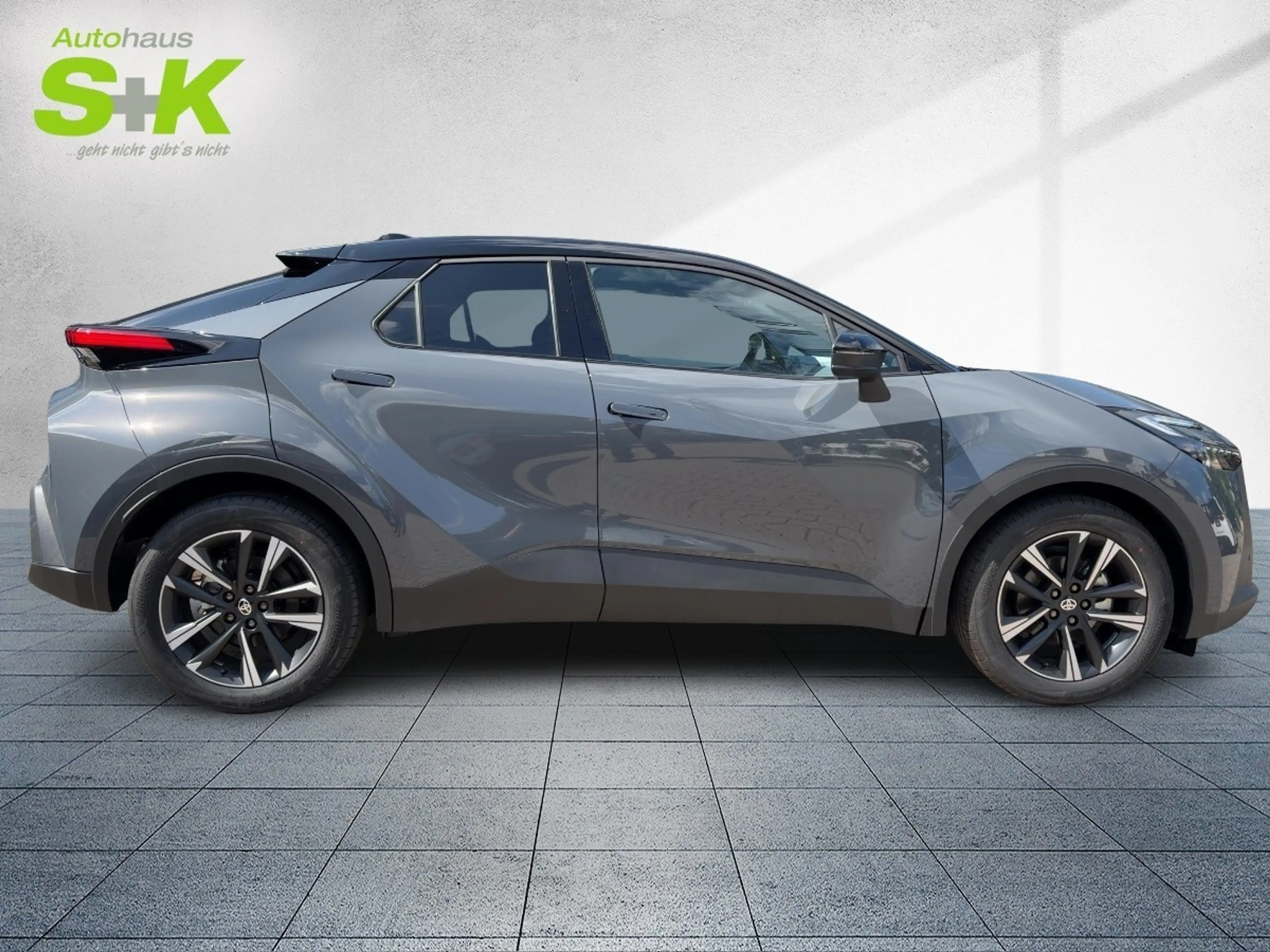 Toyota C-HR 1,8-l-Hybrid Teamplayer+SHZ+PDC+R-KAM — photo 5