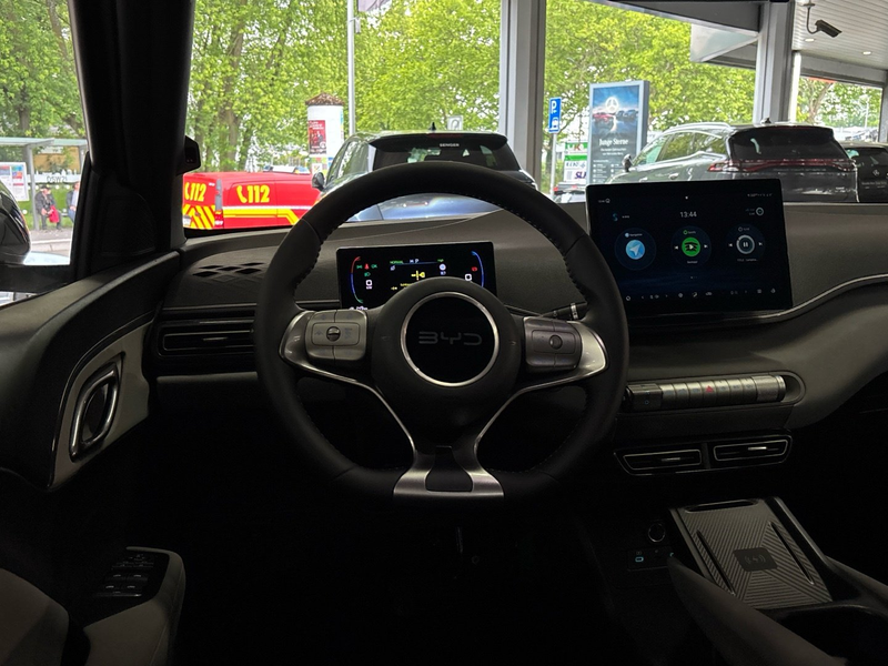 BYD Dolphin Surf Comfort Leder ACC LED Carplay 360°K — photo 8