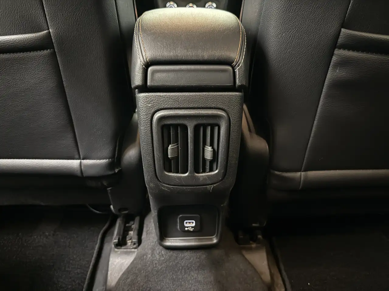 Jeep Compass снимка Jeep Compass
