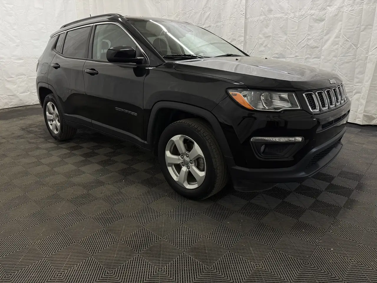 Jeep Compass снимка Jeep Compass