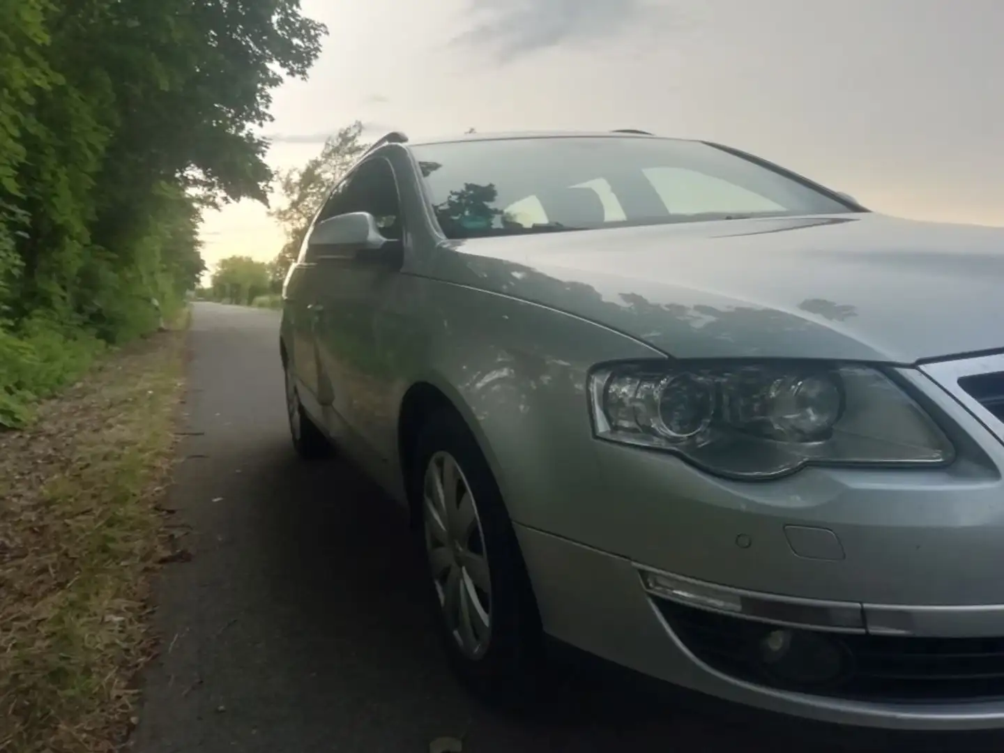 Volkswagen Passat Passat 2.0 TDI DPFComfortline Silber - 2
