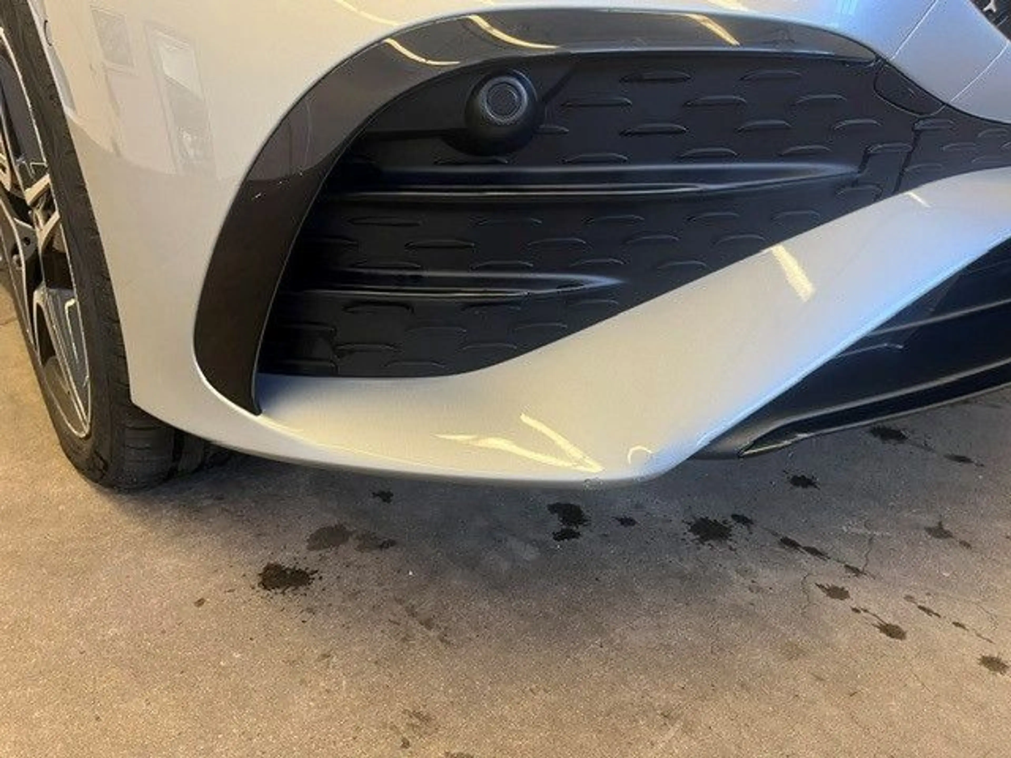 Mercedes-Benz A 250 e AMG-Line Panorama Distronic Keyless Go — photo 10