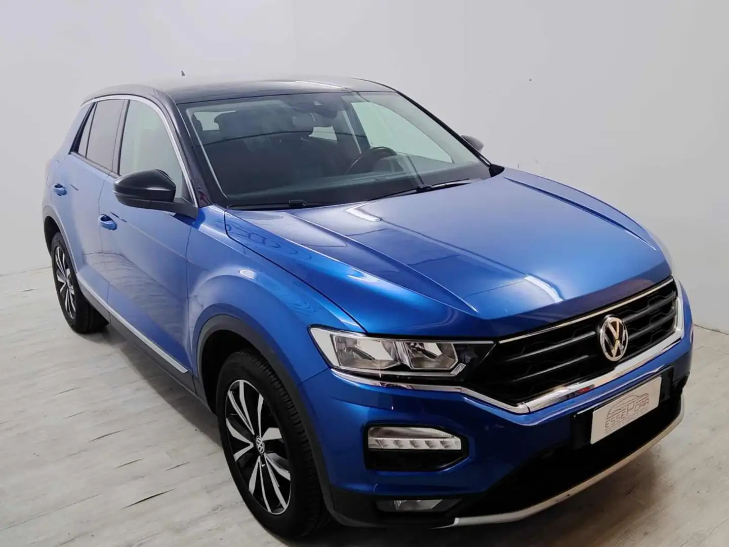 Volkswagen T-Roc 1.5 TSI ACT Advanced BlueMotion Technology Blauw - 2