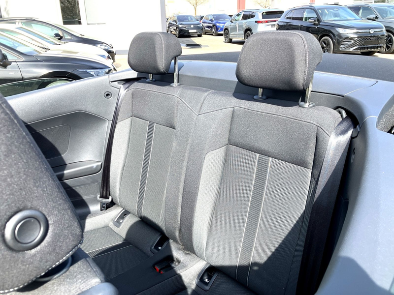 Volkswagen T-Roc 1.0 TSI Style AHK*LED*Navi*RFK — photo 15