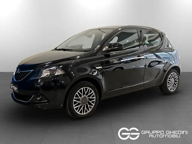 Lancia Ypsilon 1.0 FireFly Hybrid Gold