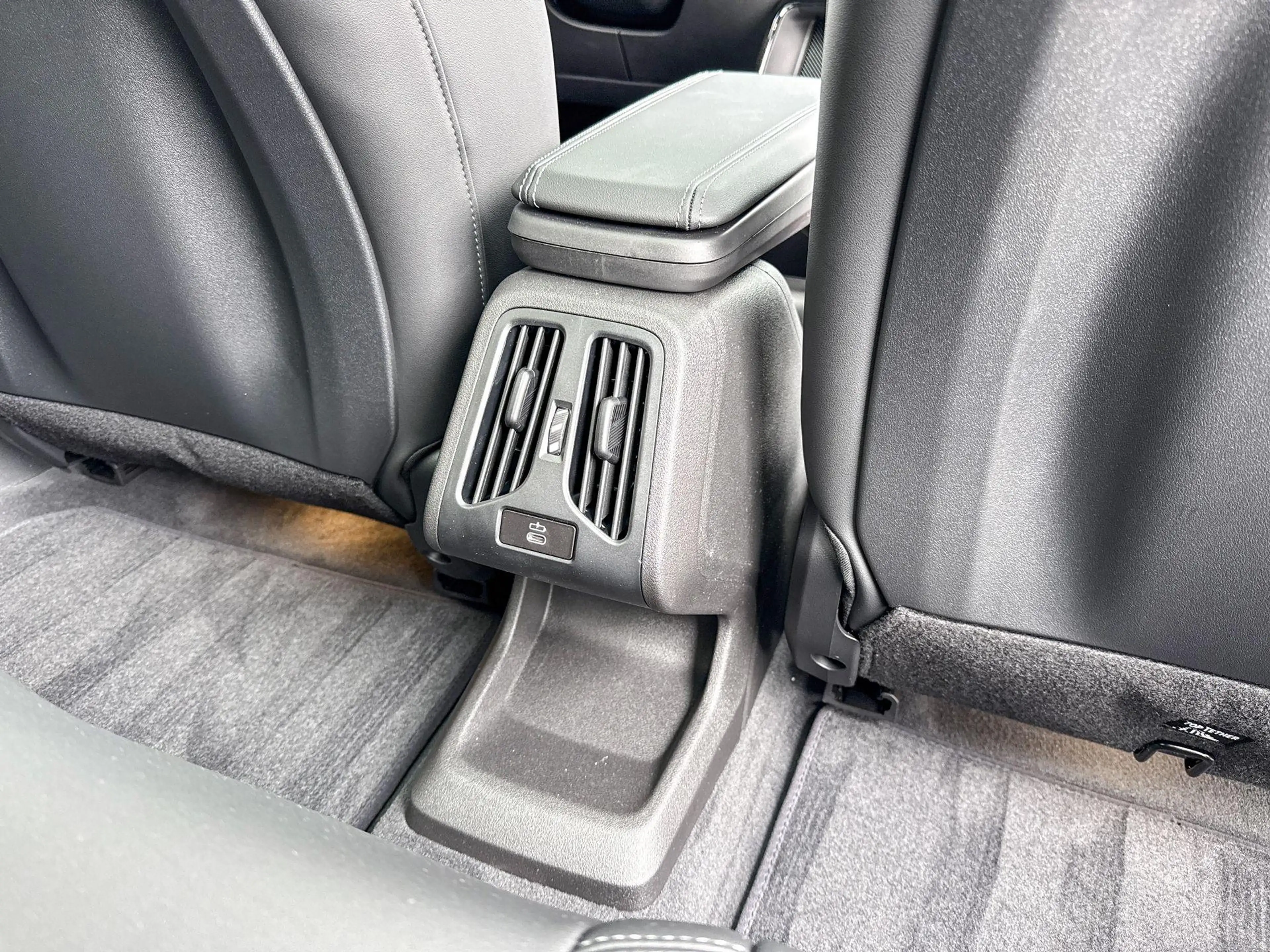 BMW 225 2 Serie Active Tourer 225e xDrive | Travel Pack | — photo 10