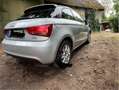 Audi A1 1.2 TFSI Top gepflegt! 109000 KM Argento - thumbnail 4