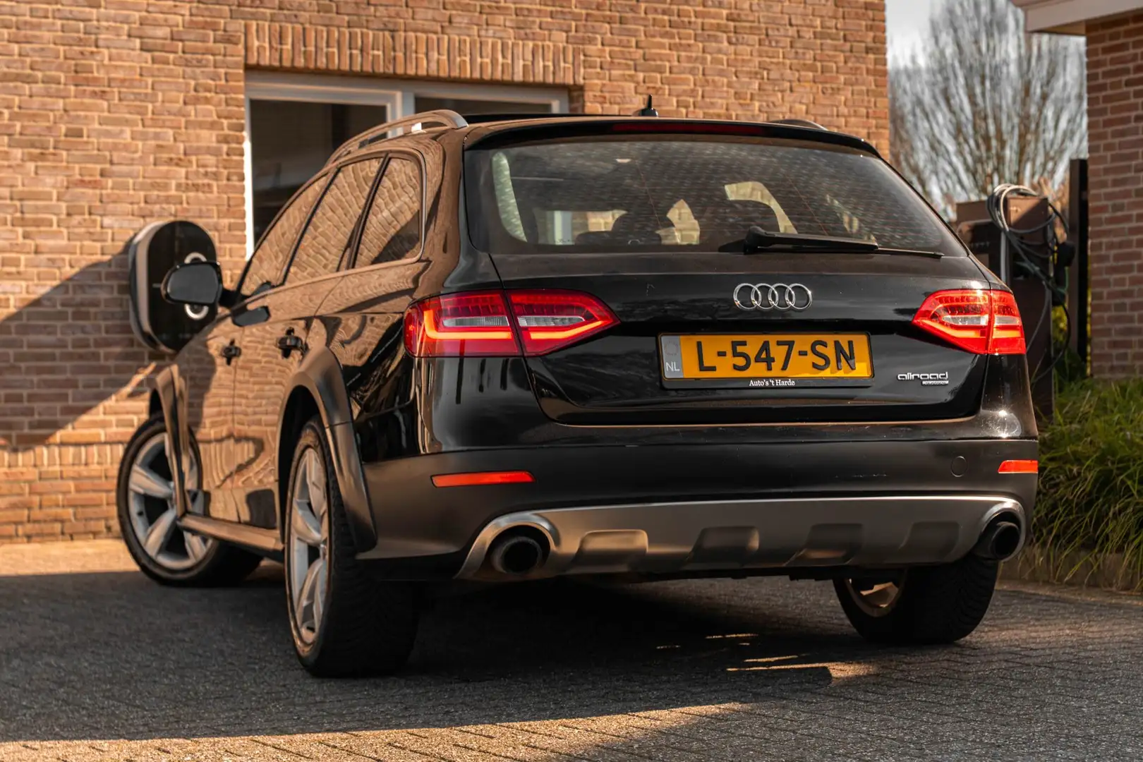 Audi A4 allroad 2.0 TFSI Quattro Sport 211 PK Aut. Pano Leder Xeno Schwarz - 2