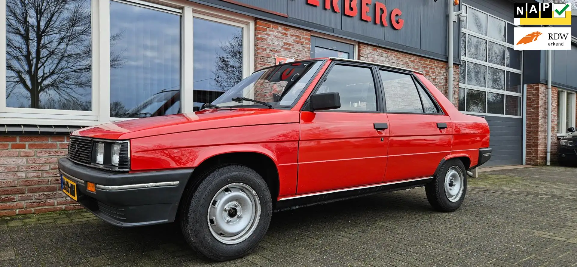Renault R 9 9 Broadway 1.2 Uniek! NAP! Mooie/Nette Staat! Красный - 1
