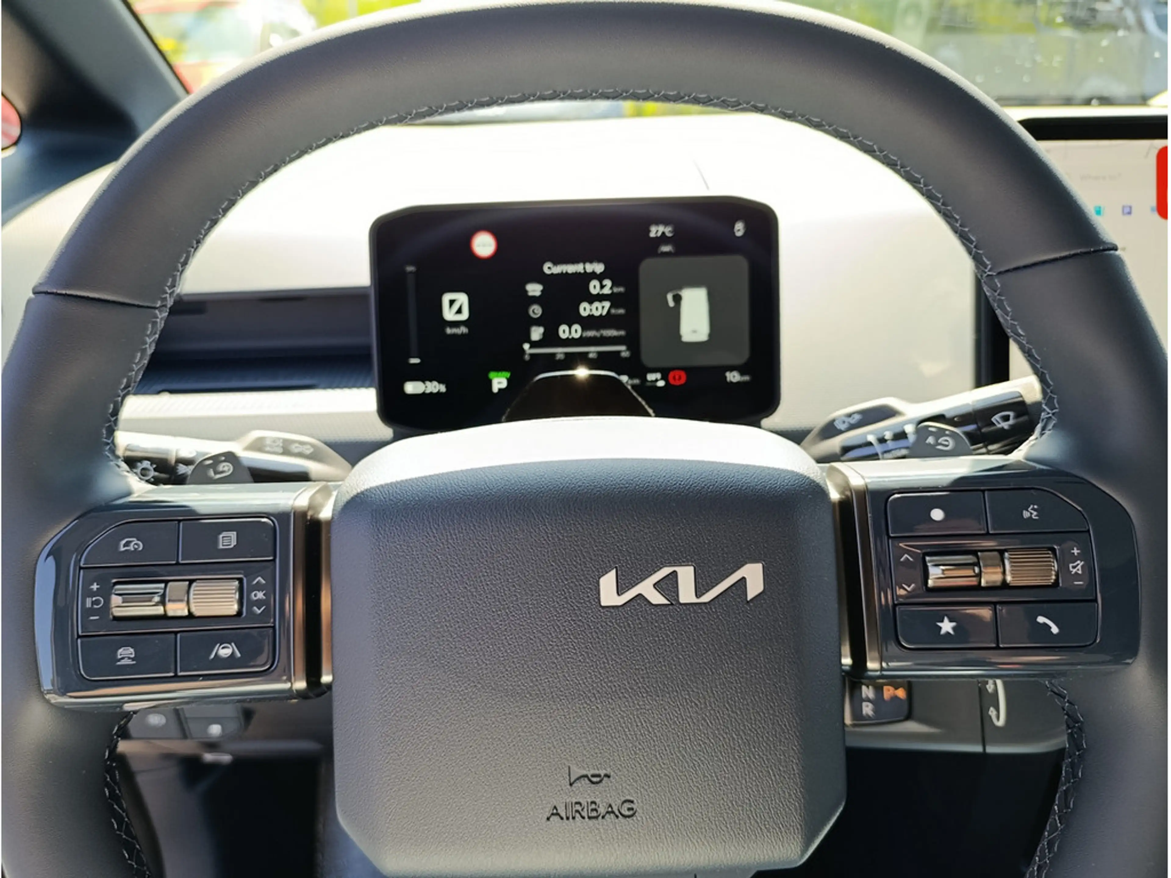 Kia PV5 Cargo Plus L2H1 71,2 kWh 4T — photo 8