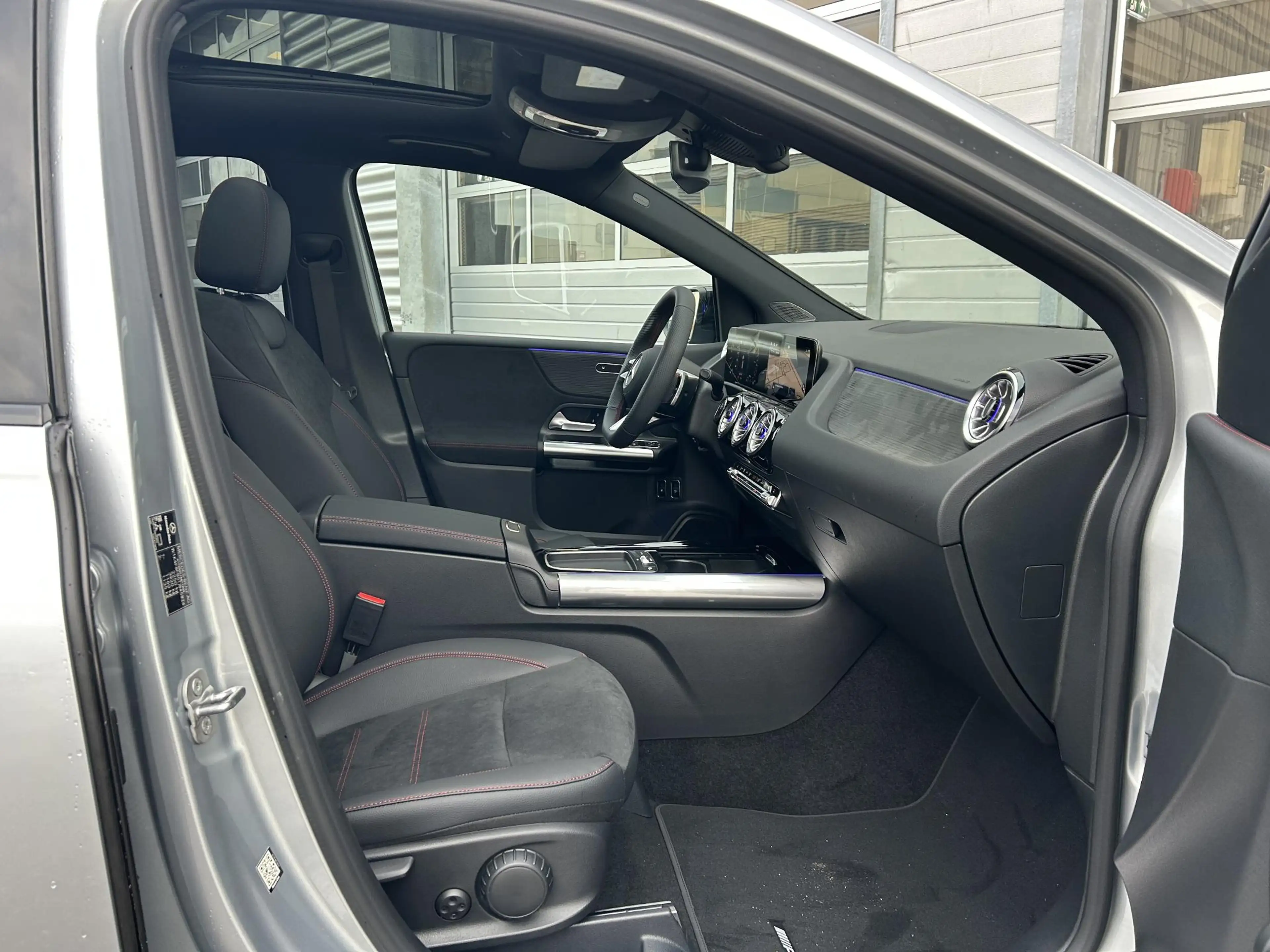 Mercedes-Benz B 250 e Business Solution AMG | Night Pakket | Panoramad — photo 13