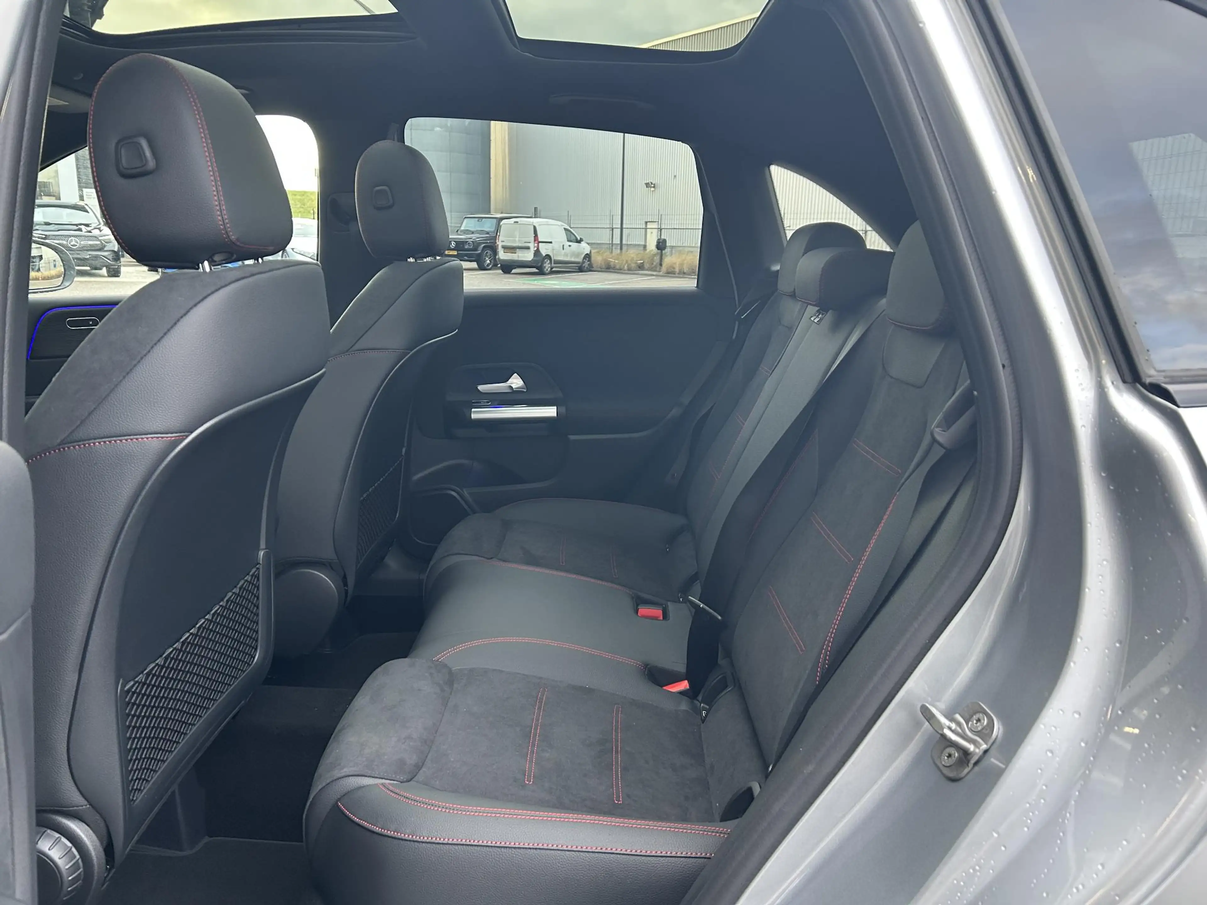 Mercedes-Benz B 250 e Business Solution AMG | Night Pakket | Panoramad — photo 14